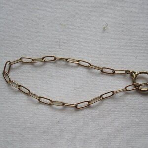 nice delicate 7" Gold Bracelet